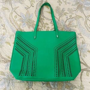 Stella & Dot Vibrant Green Tote